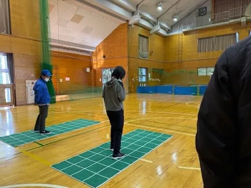 スクエアーステップ